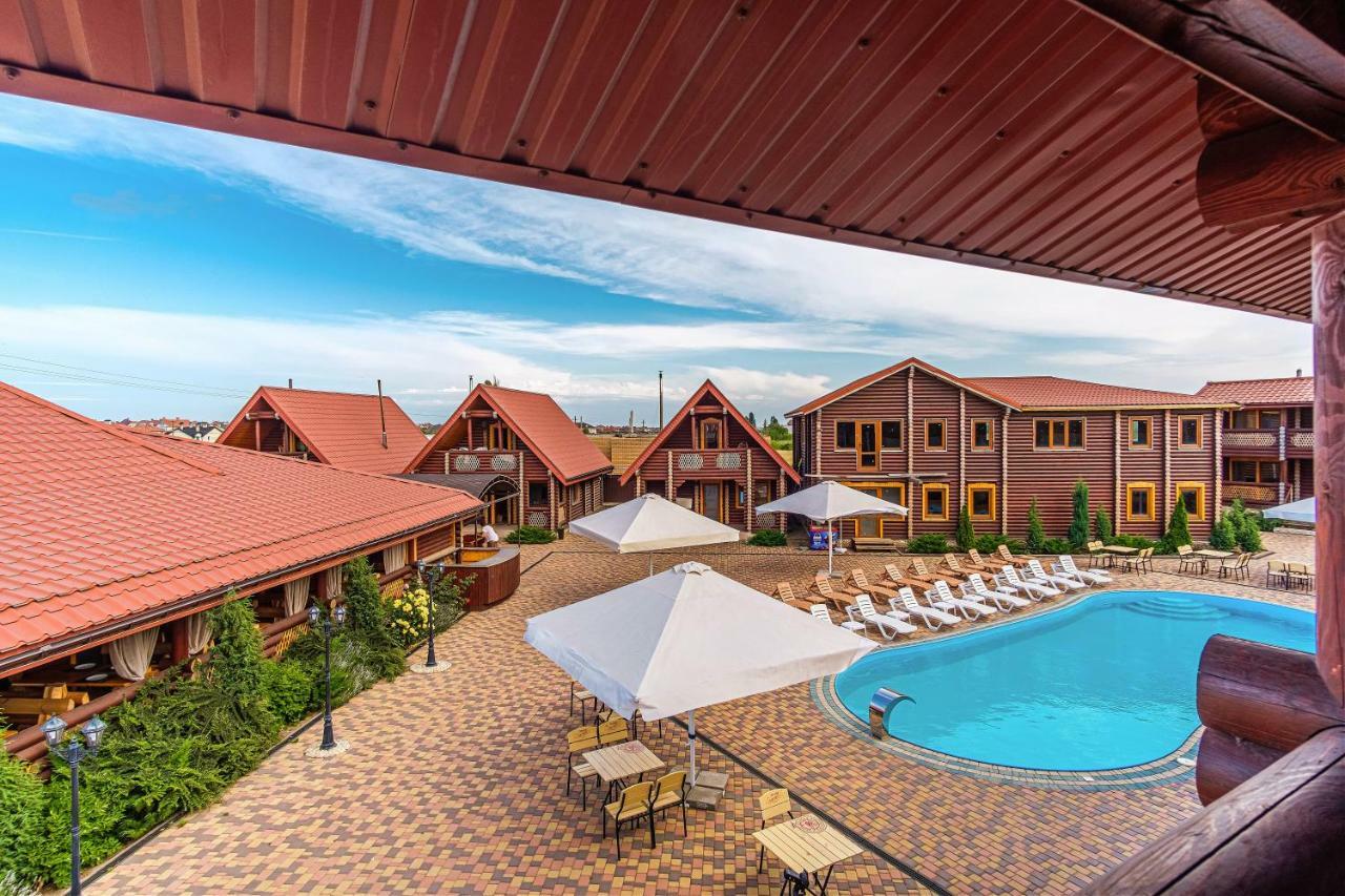 Hotel Berloga Burlach'ya Balka Exterior foto